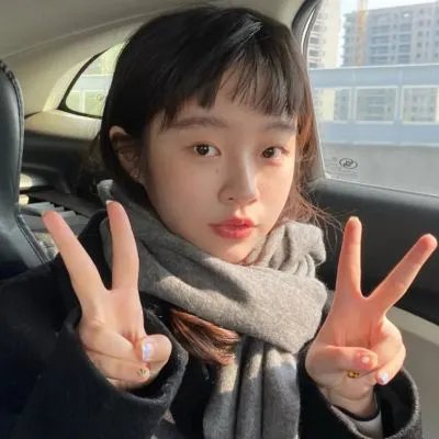 背带短裤丧尸来袭